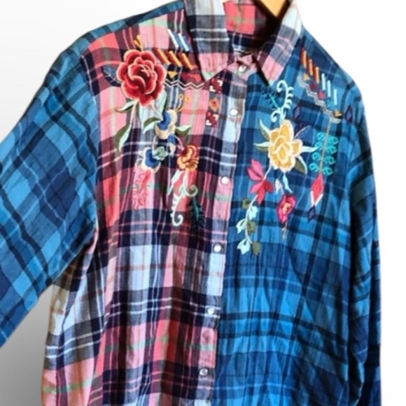 Johnny Was heavily embroidered Eliona Mixed Plaid Snap Front Button NWT - Picture 15 of 15